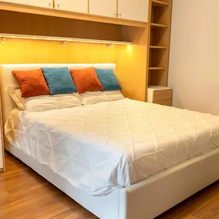 Folly Apartment-2